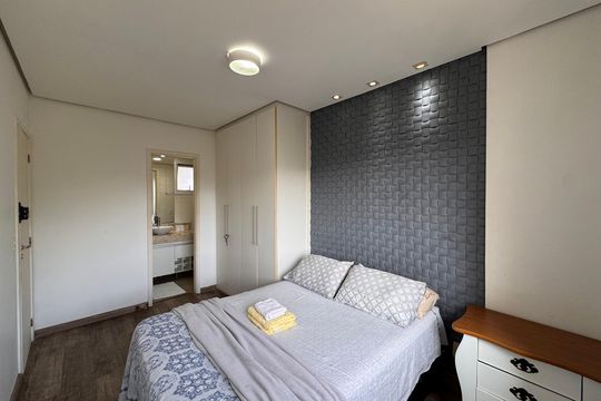 Suíte de apartamento para alugar com 2 quartos, 75m² em Recreio dos Bandeirantes, Rio de Janeiro