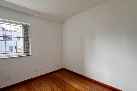 Apartamento à venda com 4 quartos, 220m² em São Pedro, Belo Horizonte