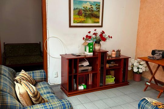 Sala de casa à venda com 3 quartos, 203m² em Vila Irmaos Arnoni, São Paulo