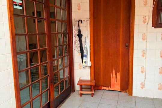 Área externa de casa à venda com 3 quartos, 203m² em Vila Irmaos Arnoni, São Paulo