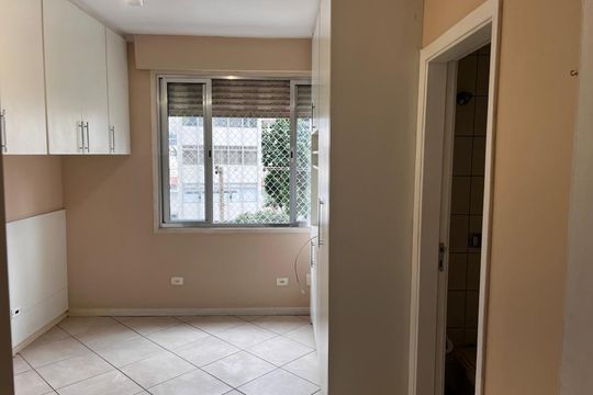 Apartamento para alugar com 3 quartos, 130m² em Água Branca, São Paulo