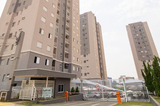 Fachada de apartamento para alugar com 2 quartos, 56m² em Jardim São Carlos, Sorocaba