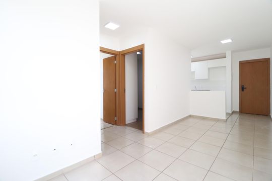 Sala de apartamento para alugar com 2 quartos, 50m² em Grand Ville, Uberlândia