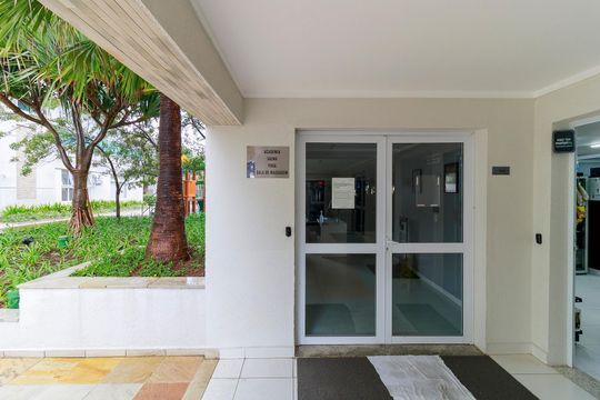 Área comum de apartamento para alugar com 1 quarto, 45m² em Santo Amaro, São Paulo
