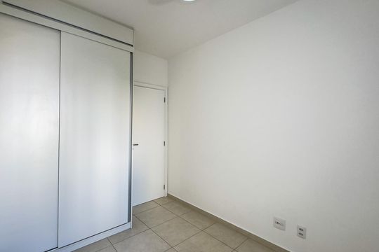 Quarto 1 de apartamento para alugar com 1 quarto, 45m² em Santo Amaro, São Paulo