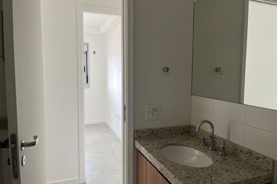 Banheiro 2 de apartamento à venda com 2 quartos, 60m² em Jardim das Perdizes, São Paulo