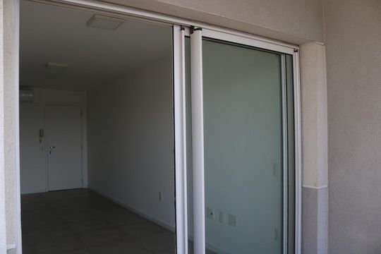 Varanda da Sala de apartamento à venda com 2 quartos, 60m² em Jardim das Perdizes, São Paulo