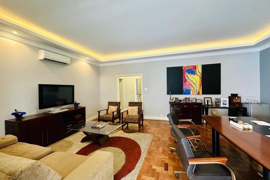 Casa à venda com 6 quartos, 610m² em Jardim Paulista, São Paulo