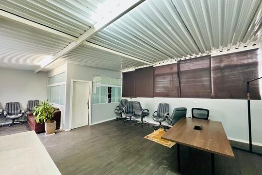 Casa à venda com 6 quartos, 610m² em Jardim Paulista, São Paulo