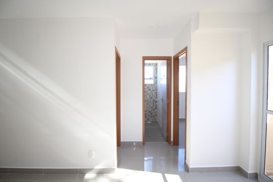 Sala de apartamento à venda com 2 quartos, 48m² em Jardim Itu, Porto Alegre