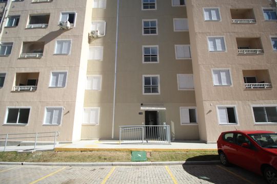 Fachada do bloco de apartamento à venda com 2 quartos, 48m² em Jardim Itu, Porto Alegre
