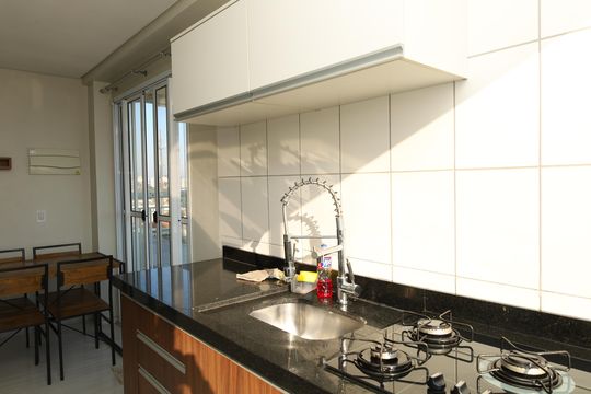 Cozinha de apartamento à venda com 2 quartos, 40m² em Vila Campanela, São Paulo