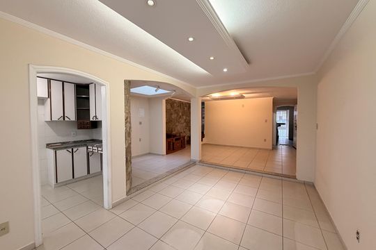 Sala de Jantar de casa à venda com 3 quartos, 181m² em Vila Boaventura, Jundiaí