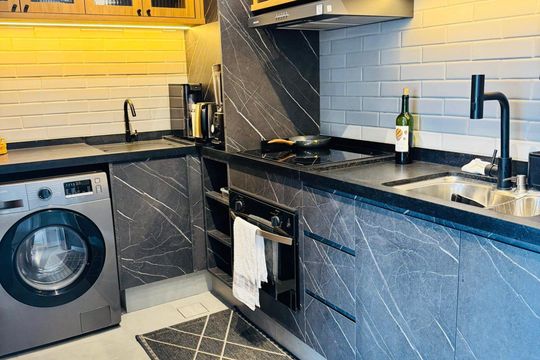 Cozinha de apartamento à venda com 2 quartos, 37m² em Vila Nova Conceição, São Paulo