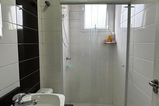 Banheiro da Suíte de apartamento à venda com 3 quartos, 91m² em Vila Santa Teresa, Santo André