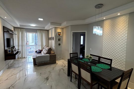 Apartamento à venda com 3 quartos, 91m² em Vila Santa Teresa, Santo André
