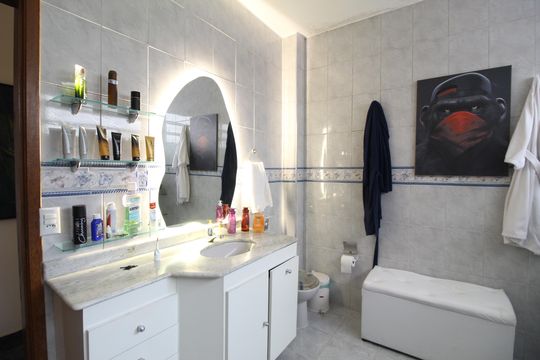 Banheiro Social de casa para alugar com 4 quartos, 340m² em Taquara, Rio de Janeiro