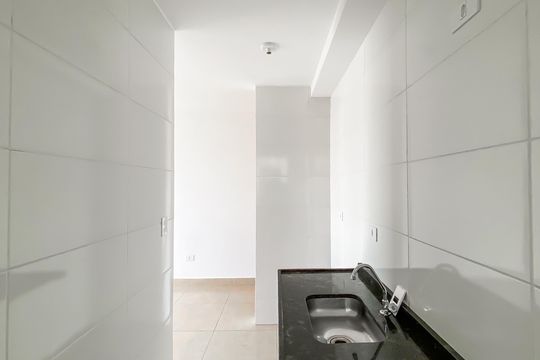 Cozinha  de apartamento à venda com 2 quartos, 43m² em Vila Buenos Aires, São Paulo