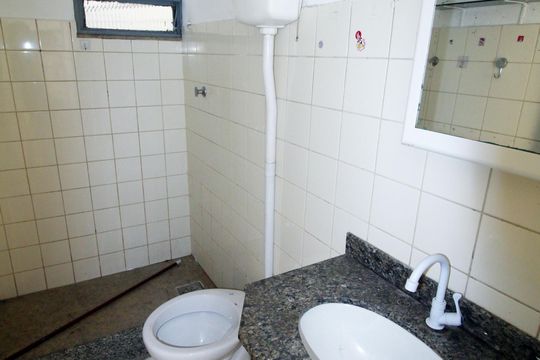 Casa 2 - Banheiro de casa à venda com 6 quartos, 392m² em Penha, Rio de Janeiro