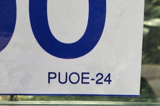 placa instalada PUOE-24 de apartamento à venda com 3 quartos, 78m² em Estoril, Belo Horizonte