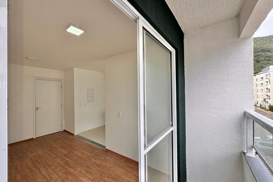 Varanda de apartamento para alugar com 2 quartos, 45m² em Recreio dos Bandeirantes, Rio de Janeiro