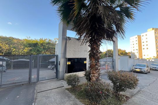 Fachada do Prédio de apartamento para alugar com 2 quartos, 47m² em Cabral, Contagem