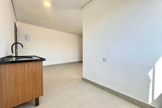 Cozinha de apartamento para alugar com 2 quartos, 57m² em Jardim Santa Mena, Guarulhos