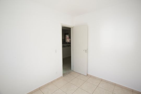 Quarto 2 de apartamento à venda com 2 quartos, 55m² em Camargos, Belo Horizonte