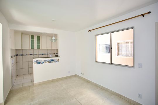 Sala de apartamento para alugar com 2 quartos, 55m² em Camargos, Belo Horizonte