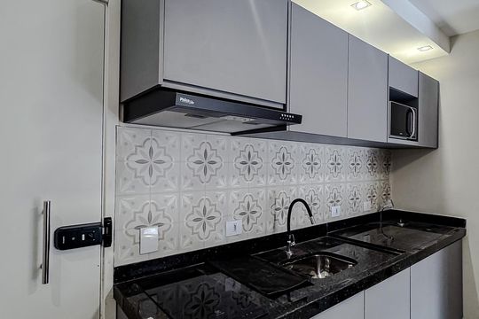 Cozinha de kitnet/studio para alugar com 1 quarto, 38m² em Vila Invernada, São Paulo