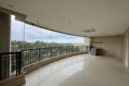Varanda de apartamento à venda com 4 quartos, 436m² em Barra da Tijuca, Rio de Janeiro