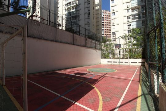 Área Comum - Quadra de apartamento à venda com 2 quartos, 79m² em Vila Nova Conceição, São Paulo