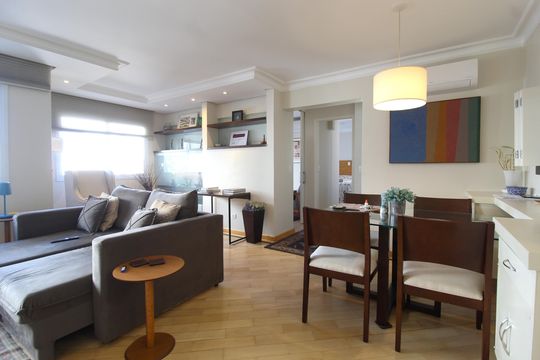 Sala de apartamento à venda com 2 quartos, 79m² em Vila Nova Conceição, São Paulo