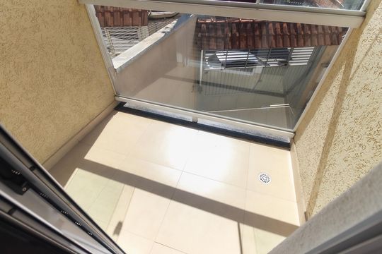 Varanda Quarto 3 - Suíte de casa para alugar com 3 quartos, 78m² em Itaquera, São Paulo
