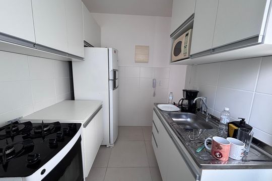 Cozinha de apartamento para alugar com 2 quartos, 46m² em Recreio, Rio de Janeiro
