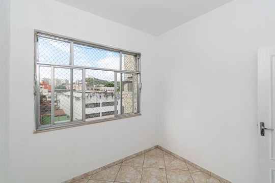 Quarto 1 de apartamento à venda com 2 quartos, 56m² em Penha, Rio de Janeiro
