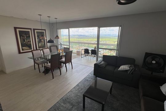 Apartamento à venda com 4 quartos, 140m² em Alphaville, Campinas