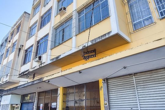 Frente do Prédio  de apartamento para alugar com 2 quartos, 60m² em Vila da Penha, Rio de Janeiro