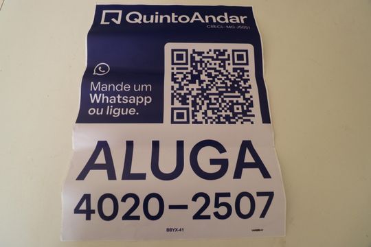 Placa de apartamento para alugar com 3 quartos, 121m² em Martins, Uberlândia