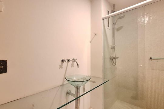 Banheiro de apartamento para alugar com 1 quarto, 70m² em Vila Leopoldina, São Paulo