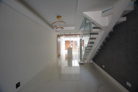 SALA  de casa de condomínio para alugar com 3 quartos, 180m² em Jardim Trussardi, São Paulo