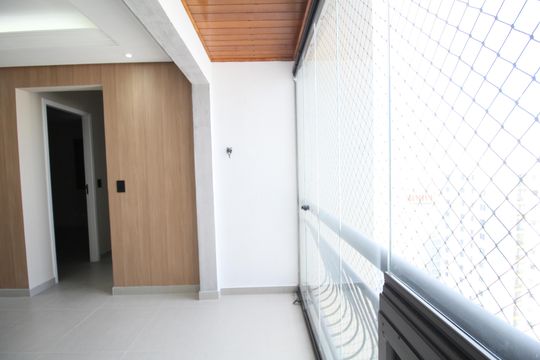 Apartamento para alugar com 3 quartos, 68m² em Jardim Henriqueta, Taboão da Serra