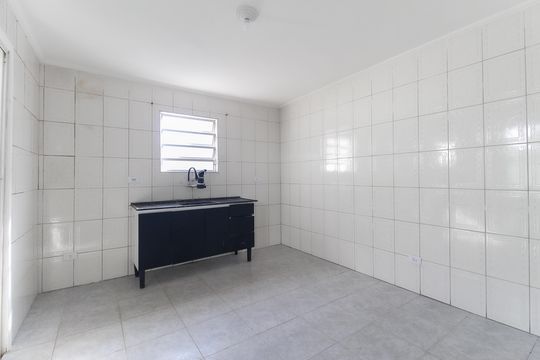 Cozinha de casa para alugar com 1 quarto, 50m² em Vila Curuçá Velha, São Paulo
