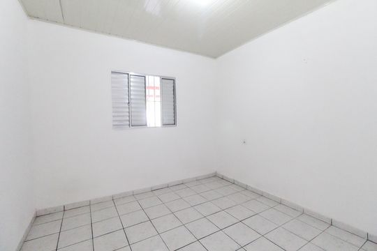 Quarto de casa para alugar com 1 quarto, 50m² em Vila Curuçá Velha, São Paulo