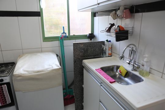 Apartamento à venda com 2 quartos, 38m² em Inconfidentes, Contagem