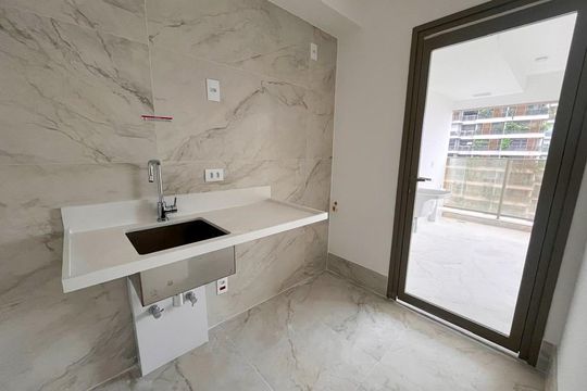 Apartamento para alugar com 2 quartos, 77m² em Jardim das Acacias, São Paulo