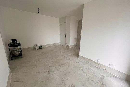 Apartamento para alugar com 2 quartos, 77m² em Jardim das Acacias, São Paulo