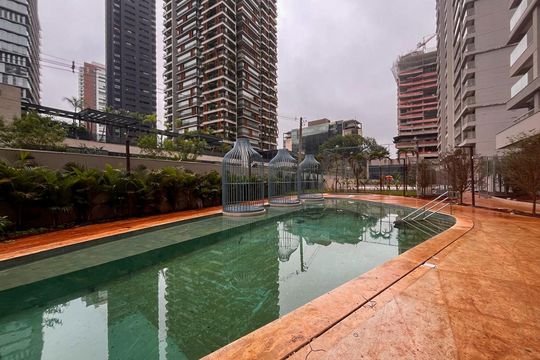 Apartamento para alugar com 2 quartos, 77m² em Jardim das Acacias, São Paulo