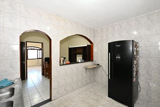 Cozinha de casa para alugar com 3 quartos, 220m² em Jardim Maria Rosa, Taboão da Serra