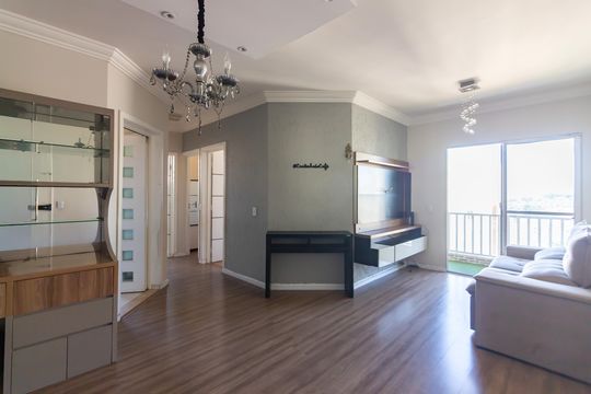 Apartamento para alugar com 2 quartos, 59m² em Piratininga, Osasco